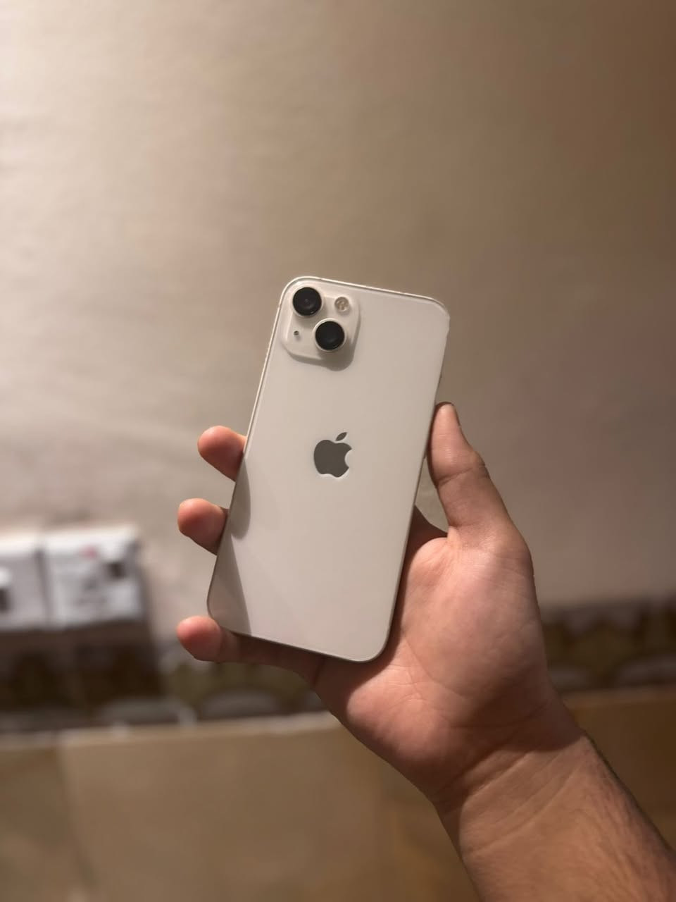 اجهزه عدد 2 للبيع او مراوس بايفون 14 pro max
الجهاز الاول ،  poco x5 pro 
الجهاز لونه مميز ذاكرته 256 و دبل شريحه  الجهاز بي  شخطين بل ضهر كلش بسيطات موضحات بل صور سعره 225 وبي مجال 

الجهاز الثاني ايفون 13 عادي ماستر بعده بضمان الجهاز بعده جديد كلشي مامبدل بي بطاريته 91 الجهاز فقط بي رصعات ب اطار الباقي مكفول  سعره 400 وبي مجال

للاتصال: *********** 
مكاني بغداد
