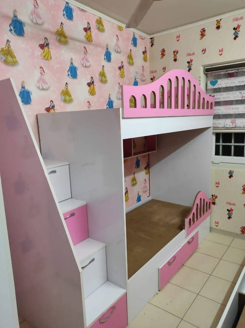 #تخفيض_بالأسعار_لغاية_الخميس_القادم
#السعر 4️⃣0️⃣0️⃣ #الف_فقط_بدل 5️⃣0️⃣0️⃣ #الف
#ضمان #حقيقي #خمسة #سنوات #بالمواد #والعمل 

#درسنك #روم #مطابخ #𝐇𝐃𝐅 #مطابخ #هايكلاس #مطابخ #𝐌𝐃𝐅 #غرف #أطفال #غرف #للكبار #مكتبات #فاترينا #ديكور #منزلي #طاولات #𝐓𝐕 📺  #رفوف #منزليه #قاطع #روم #ابواب #دفتريه #ديكور #محجر #سلم #خشب #جلسات #حدائق #ديكور 

***********وات ساب 📱📱

لمسات للمطابخ والديكور وغرف نوم الأطفال
