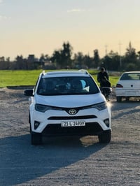 تويوتا راف 4 SE  (2018)   TOYOTA RAV4  🌿 التفاصيل  بلد المنشا. ياباني ...