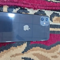 آيفون 11.  ذاكره 128فيس إيدي واكف.كامره الجوه شويه توشوش  ومبدل. بطاري...