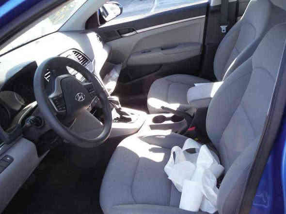 سلام عليكم
لي يدور مكفول ونضيف هنا 👈 
النترا موديل ٢٠١٨
مكفول من اي تبديل 
ليبل واحد
مكفوله من تبديل اي قطعه 
فقط الدعامه تصليح وصبق هيه والخلفيه فقط
وخشم الجاملع معدل بارد كدر شبر بدون صبق
السياره تخبل وبل خير على الياخذه
محرك كير صدر امامي خلفي كله مكفول
نص موصفات 
داخل موشمه 
كشنات وارضيه 
٣ انضمه قياده
محرك 2000
السياره وارد امريكي
حادث البدي لا جراد ولا تكشير 
ويل ١٧ كروم
شاشه لمس
تحكم ستيرن
ترايك لل بصره
الدوانز ولا تكص دهن 
كله بلاديه السياره مال بيت تخبل
النعوان بغداد ابو غريب
السعر ١٣٨ وبيه مجال بسيط

‪0751 911 4679‬

***********
