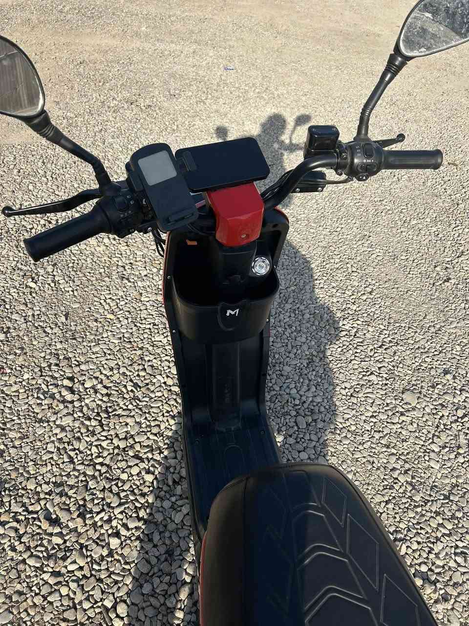 دراجه شحن للبيع
لون احمر 

فول مواصفات

بطاريات جدد 

دراجه حلوه ونضيفه 

3 گير

السعر 350

المكان 📍

بغداد شارع فلسطين تقاطع الموال

رقم او وتساب 

***********
