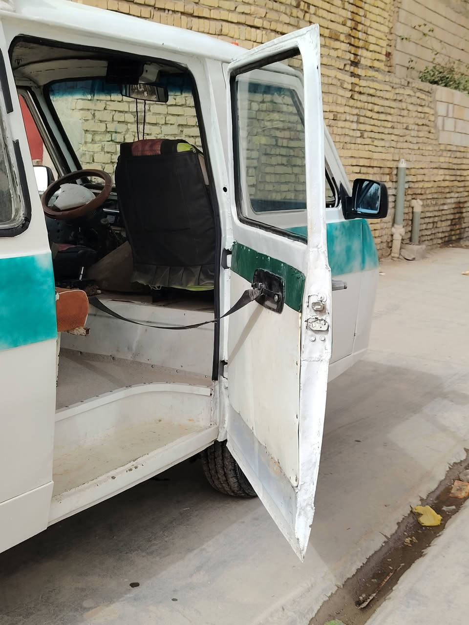 راف للبيع مكينة جديده وكير واكسل كفالة سلف باتري باور واتربم جام كله جديد  توها طالعه من التعمير سيارة خير من الله عوزها بس كهربائيات قليلة وكالة عامة ام الباركود بأسمي راعيها الشرعي يمي مكاني ناصرية سوق الشيوخ
السعر 8 وبيها مجال ***********
