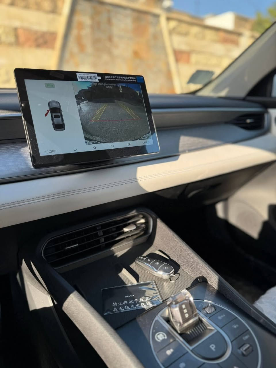 السلام عليكم سيل 5 مديل 25 رقم نجف بأسمي سنوية لل31 
مراوس بألنترا بيها قطعة او قطعتين مديل 13 وفوك 
السعر 125 ورقة 
رقمي *********** بي واتساب
