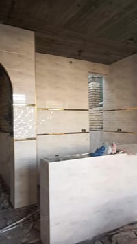 ، خلفه مع كادر سيراميك بورسلين كاشي ارضيات شرط كله صلايب، البخ واجهات ...