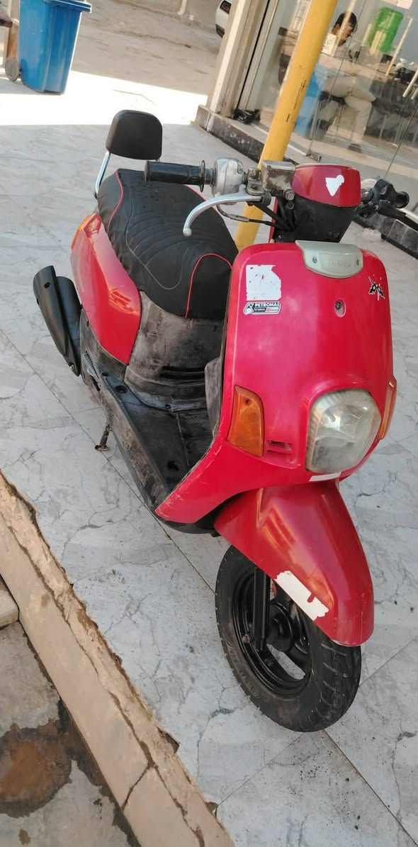 السلام عليكم ماكس بوليس كافله وكله شغال كهرباء نكر سلف السعر ٧٠٠ بيه مجال حك جيه العنوان الدوانية حي العصريه الهاتف ***********
