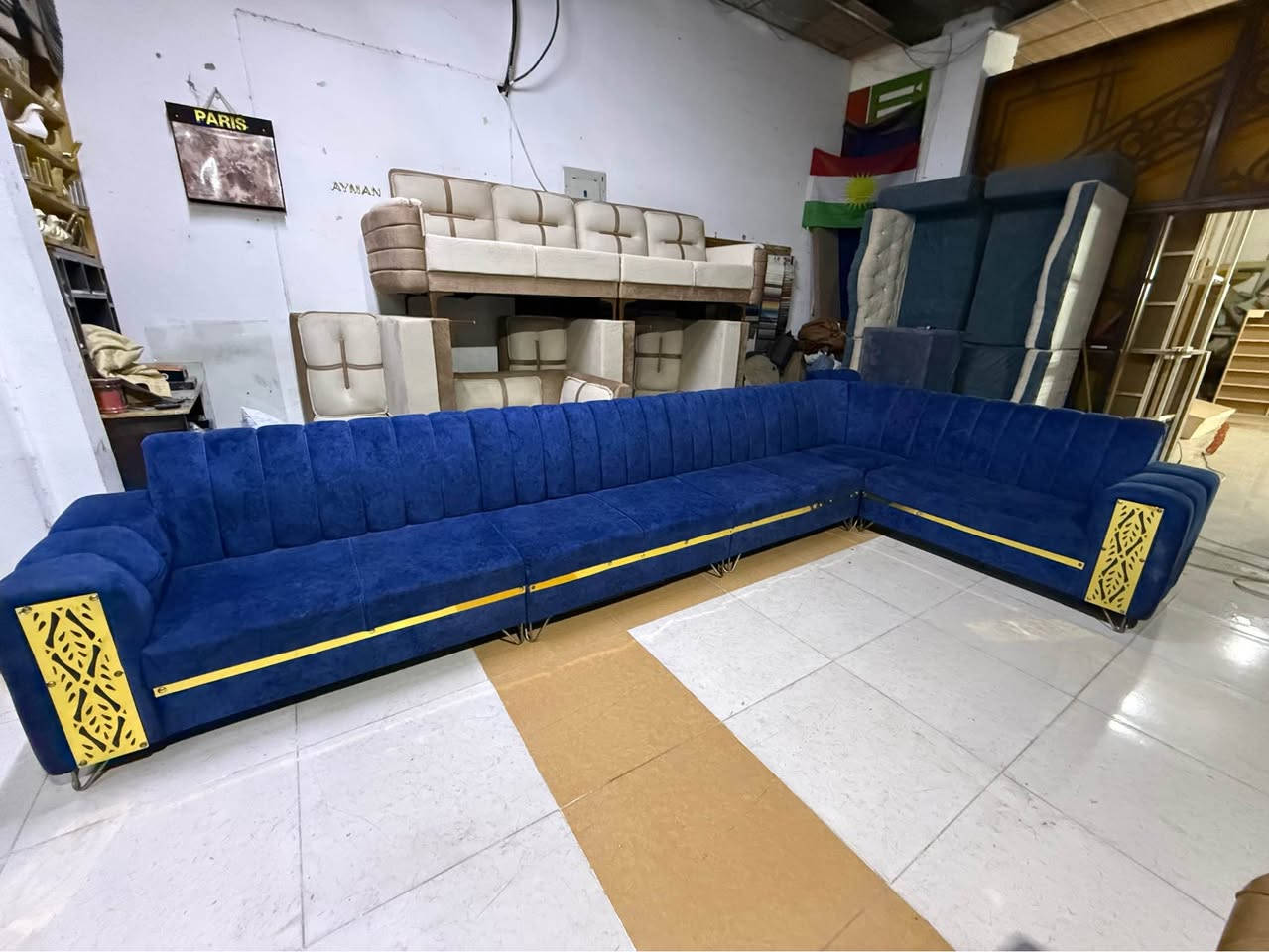 ديوان مستعمل 10 نفر حرف L سعر 120 الف 
عنوان  دهوك مالطا شارع قبل صناعه سياره 
*********** دهوك, العراق
