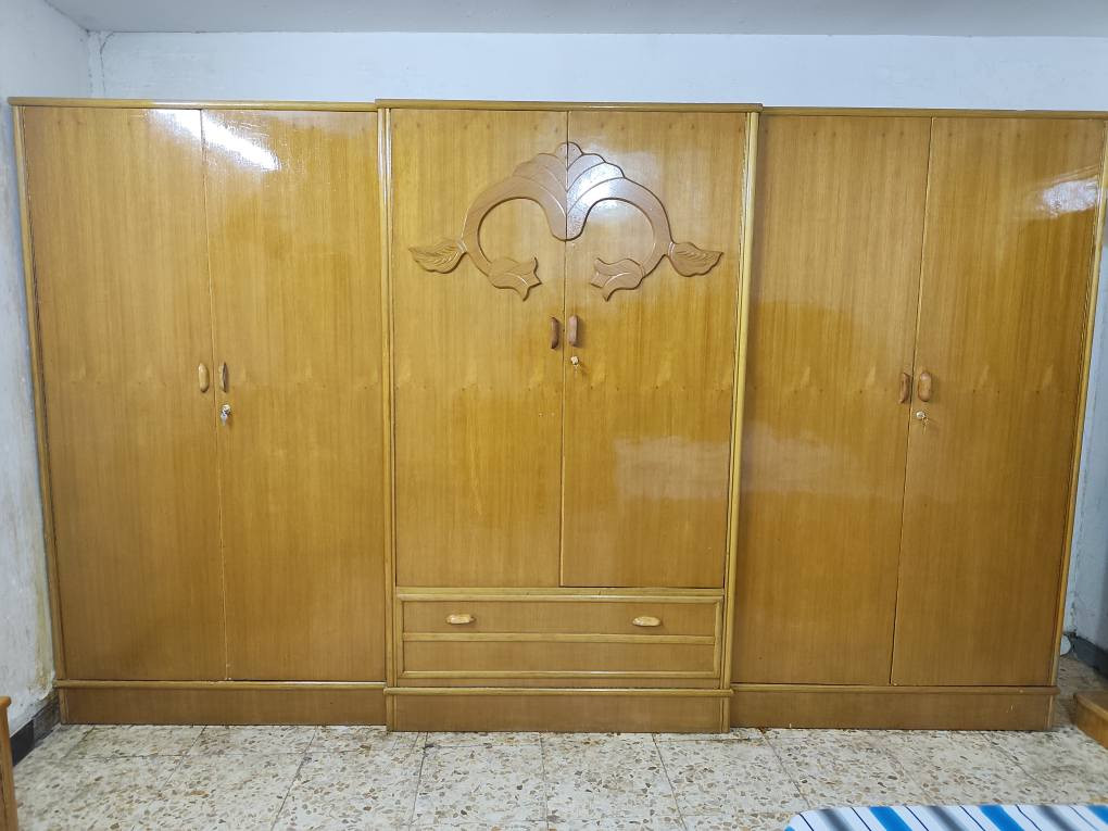 غرفة نوم للبيع تسكام صاج داخل وخارج ضهر جرجوبة مابيها اي ضرر مكاني حلة شارع 80 قرب مدينة ألعاب  ارض بابل *********** حلة, بابل
