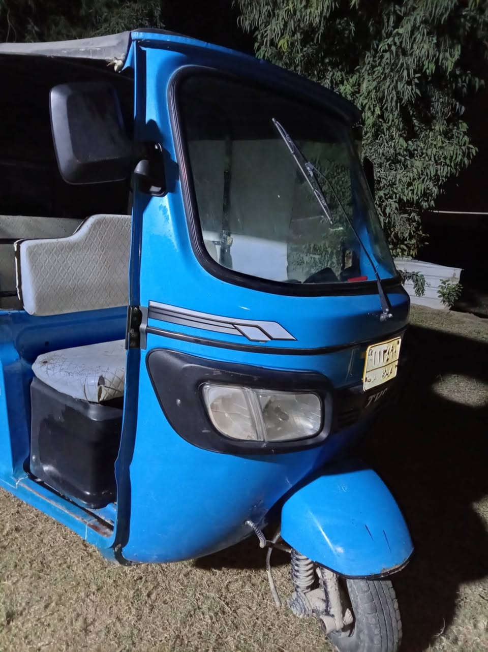 سلام عليكم تكتك للبيع موديل 2021/6/29كفاله عامه بس طخه بل جاملق فقط دواصل رقم ***********.    ***********
محرك مكفول
