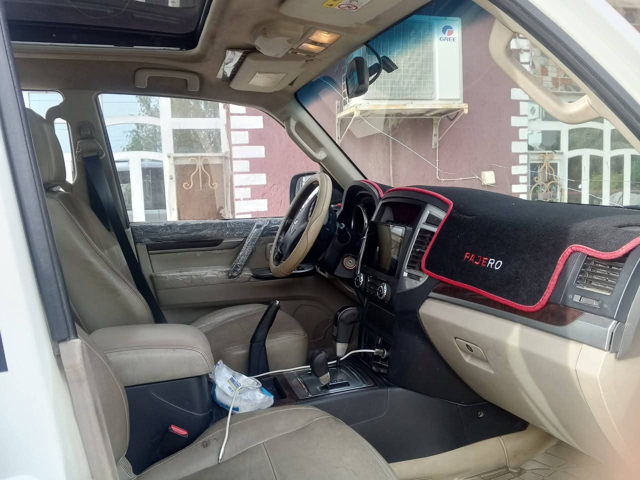 باجيرو 2015 حبتور ماشيه 190لون صدفي رقم اربيل باسمي 0773777267


**إذا كنت صاحب هذا الإعلان وتريد حذفه لأي سبب، رجاءا أرسل رسالة إلى الدعم الفني**