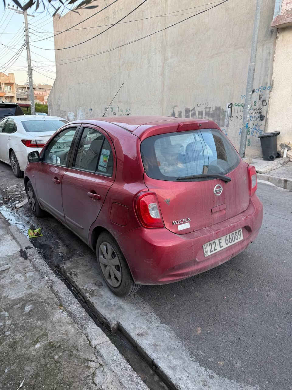 نیسان میکڕا ٢٠٢٠ بێ بۆیاخ ٨٧،٠٠٠ کیلۆمەتر ڕۆشتووە بستێک ساردی هەیە لای چملغی سایەق ، بەناوی خۆمە ، غەڕامەی لەسەر نیە بۆ زانینی نرخ نامە بکە یان تێل بکە *********** أربيل, العراق
