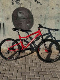 توفررر من جديد ال بيتونن ⁨ B’twin rockrider 540s المنيوم حجم27.5XL الم...