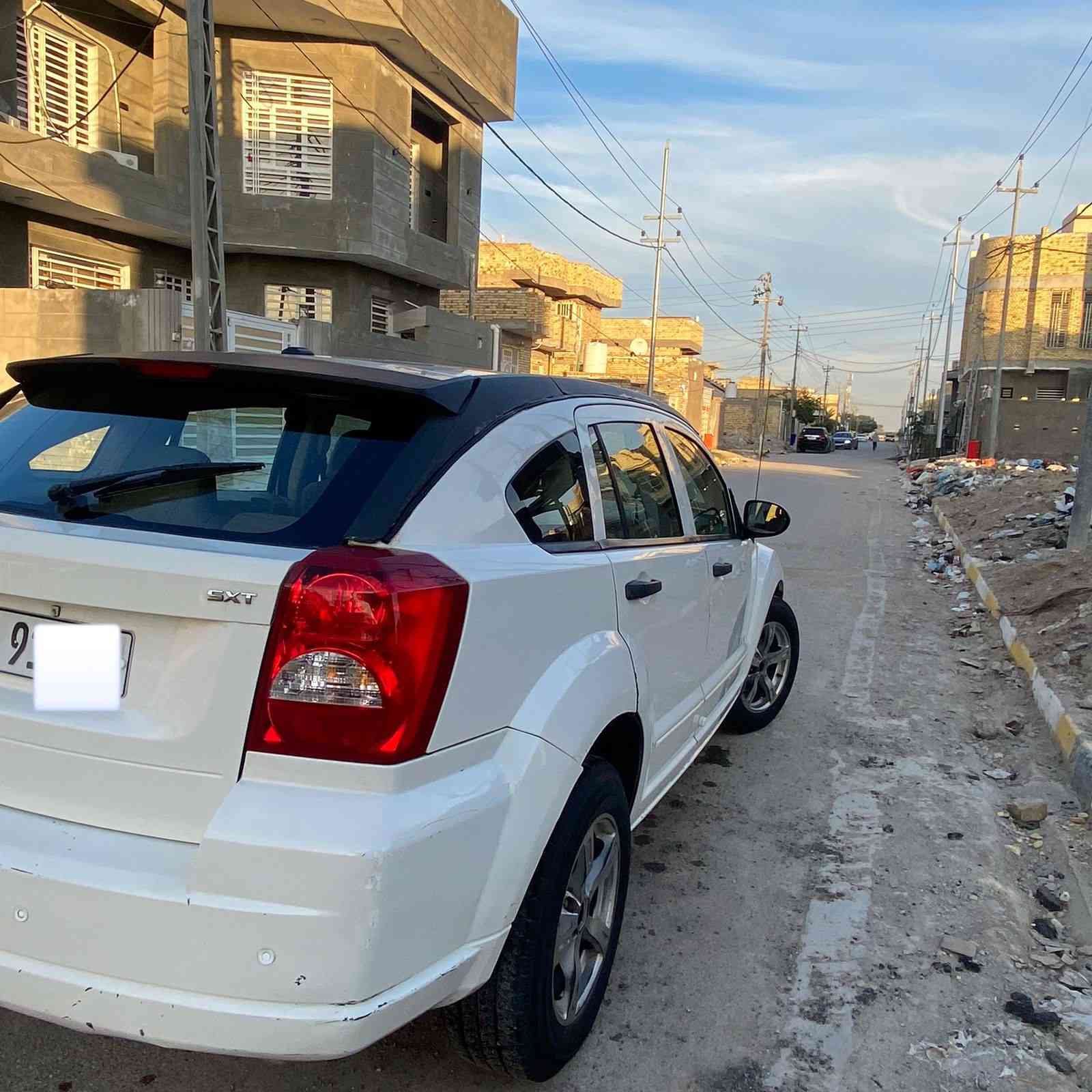 السلام عليكم 
دوج كاليبر رقم بغداد إنكليزي هزه جديده وسنويه ل 29 شرط التحويل 
سياره جديده وجاهزه مكينه كير كورله 
تدفئة تبريد شغالات 
تخم تاير جديد 
حداديه جديده من طول للطول كهربائيات كله شغاله 
السعر 65 وبيها مجال الشراي يتصل ويدلل ***********
