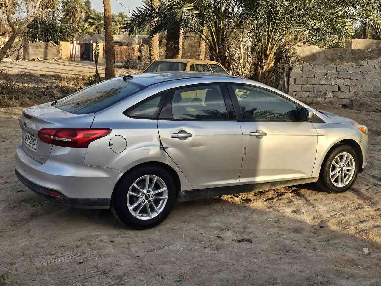 سلام عليكم فورد فوكس مديل 18 بسمي رقم انكليزي
سياره جاهزه من كلشي ربع مذب عليها
السعر 90 او  بيها مجال مكان كربلاء
غير متواجد عل فيس الاتصال عل رقم
***********
