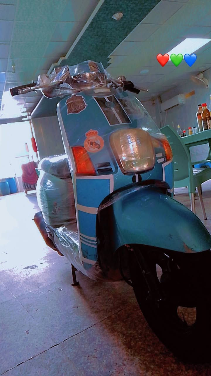 السلام عليكم حبايب ماكس بوليسي مكينه مكفوله للبيع مكان حله سعر 750وبيها مجال قليل رقمي ***********
