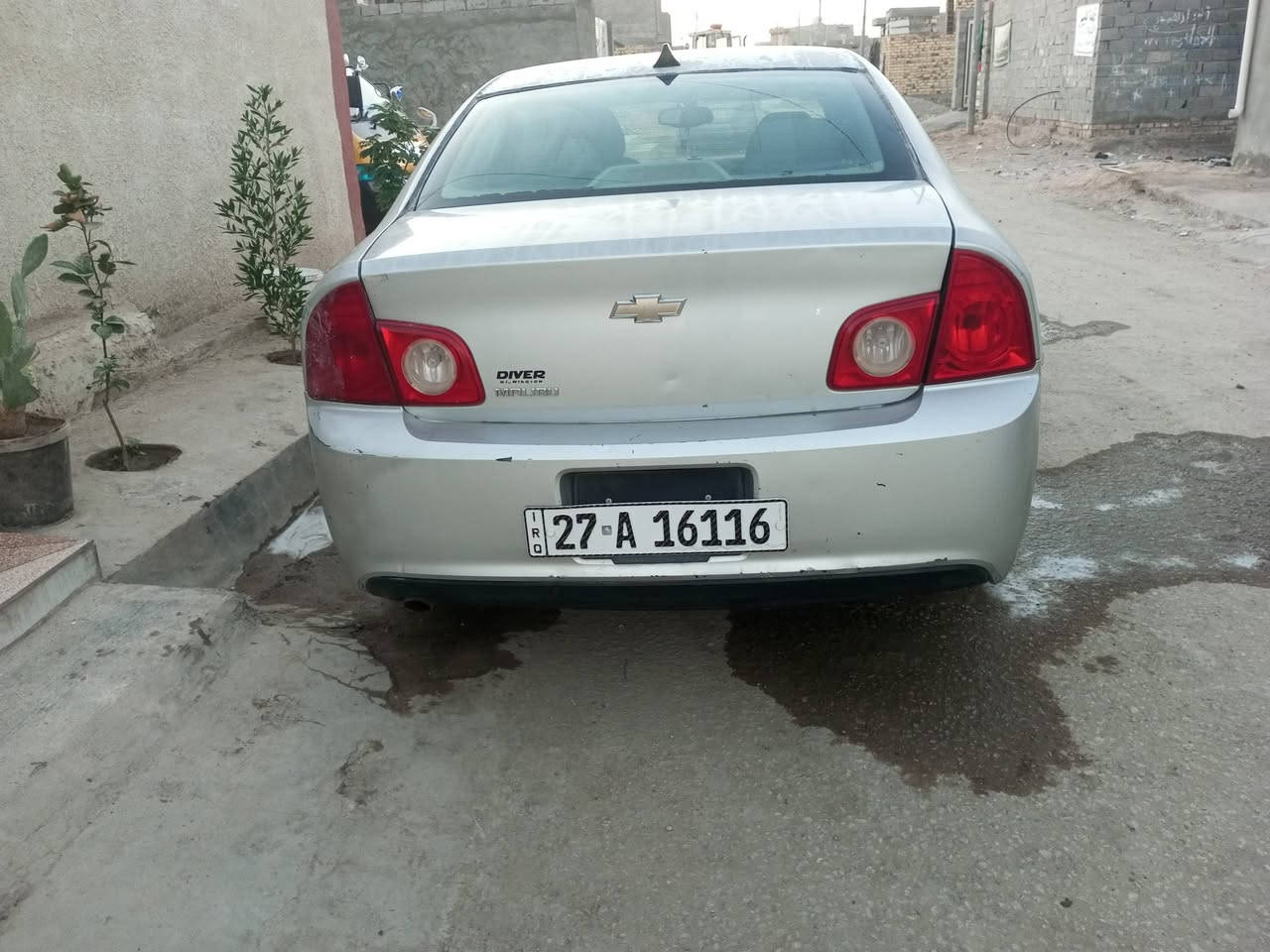 سلام عليكم ورحمه الله وبركاته اخواني عندي ماليبومقدس موديل 12 بسمي رقم انكليزي اريد مراوس بسياره حديده ***********
