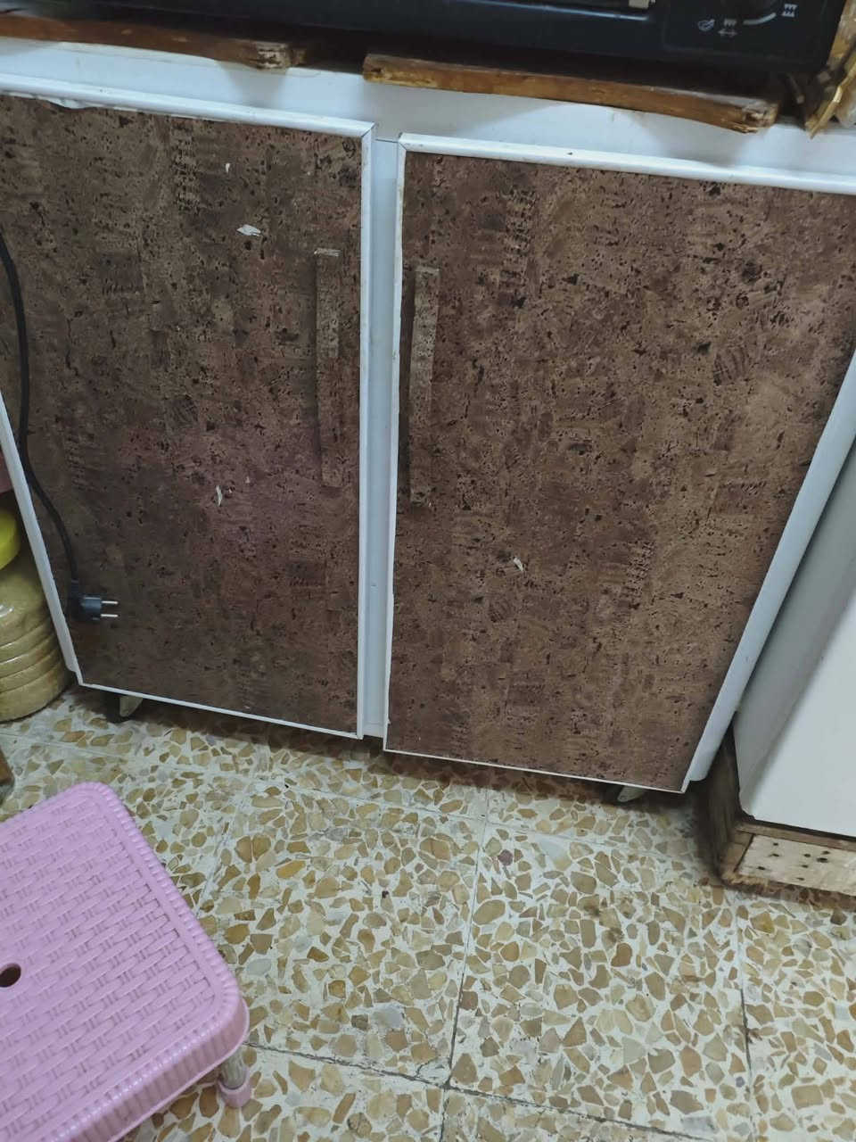 اثاث بيت كامل للبيع للتواصل***********  على هالرقم عنوان سكر
