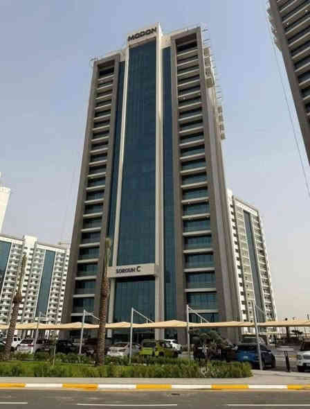 شقة للبيع 
مجمع البروج السكني 
المساحه 173م
الطابق 9

غرفتين نوم 
الإطلالة على مدرج مطار بغداد الدولي
مجهزة بمطبخ مودرن 
 
للاستفسار الاتصال على الرقم

***********

————-

شقة للبيع  

مجمع البروج السكني
المساحة/ 154.4 
طابق14
2غرف نوم واحده ماستر 
إطلالة على شارع المطار 

للاستفسار التواصل على الرقم

***********

———-

شقة للبيع  

مجمع البروج السكني 
المساحة/ 161.4 م
طابق/ 8

غرفتين نوم 
اطلالة على المطار و البوليفارد 
مطبخ جاهز 
جاهز للسكن

للتواصل الاتصال على الرقم

***********

————

شقة للبيع 

مجمع البروج السكني 
المساحة 161
طابق/ 6 

غرفتين نوم 
-اطلالة على المطار 
مؤثثه بالكامل

للتواصل الاتصال على الرقم

***********

———-

شقة للبيع 

مجمع البروج السكني 
المساحة 197م
طابق 10
-3 غرف نوم 
-إطلالة شارع المطار

للتواصل الاتصال على الرقم

***********
