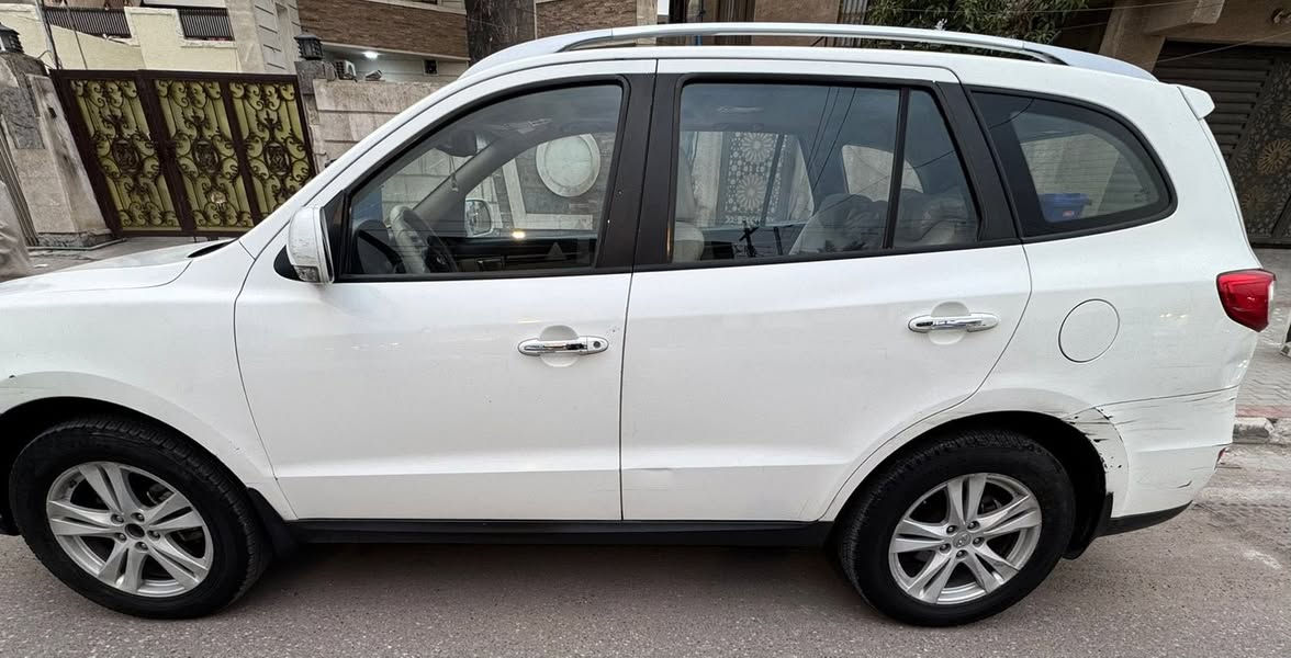 سنتافيا موديل ٢٠١١ للبيع رقم بغداد الانكليزي سياره مالك واحد من زيرو الى حد الان بصمه و فتحه محرك ٦ سلندر
للأستفسار :***********
