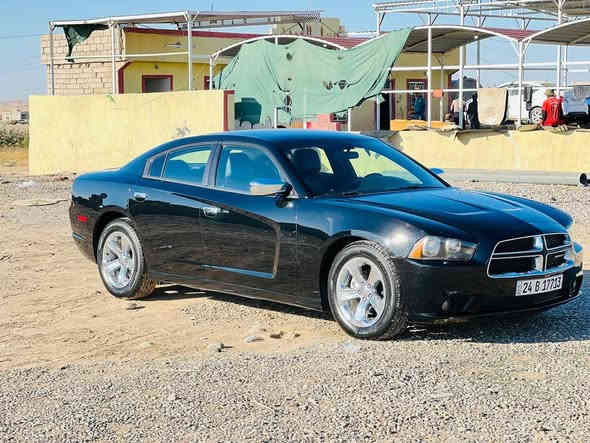 السلام عليكم جارجر موديل 2012 حداديه صدر امامي خلفي اكسل  كله جديد صرر السياره باب السياق مبدل اصلي شاشه كبيره كشنات جلد شرط التحويل السعر160
وبيها مجال 
 رقم الهاتف***********
‏‪***********‬‏
