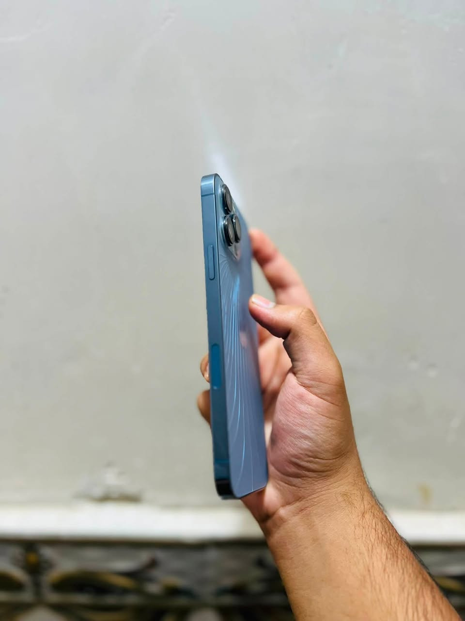 للبيع ‏iPhone 13 Pro Max
الجهاز بلادي 
شرط ميعبر هوه
فقط الضهر مكسور 
كسر داخلي 
بطاريه 87
ذاكره 256
الجهاز حيل نضيف
كله شغال 
كامرات 
صوت 
سبيكر 
السعر 660
وبي مجال قليللل
جماعه ال 600مابيع
للستفسار ***********
العنوان صلاح الدين تكريت
