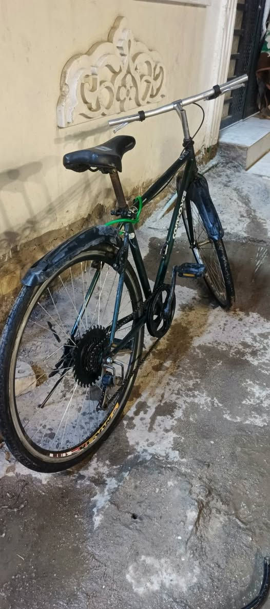 سلام عليكم بايسكل للبيع أو مراوس فقط رياضي بايسكل نضيف سعر 100


**إذا كنت صاحب هذا الإعلان وتريد حذفه لأي سبب، رجاءا أرسل رسالة إلى الدعم الفني**