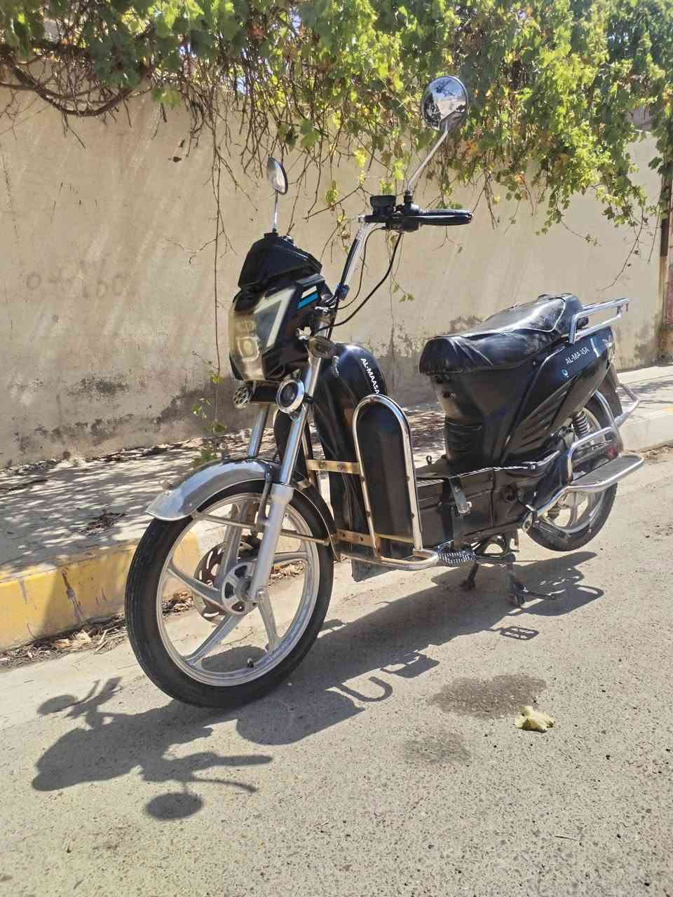 السلام عليكم للبيع هارلي كشر بدون بطاريات نضيف حيل كله ع بلاد السعر200الف


**إذا كنت صاحب هذا الإعلان وتريد حذفه لأي سبب، رجاءا أرسل رسالة إلى الدعم الفني**