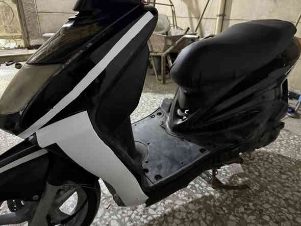 سلام عليكم سكنس 110ياباني من امهة  مابيهة نقص بس مضح بل صوره سبايدر تريشه مكان بغداد شعله متواجد عل فيس عل رقم ***********
