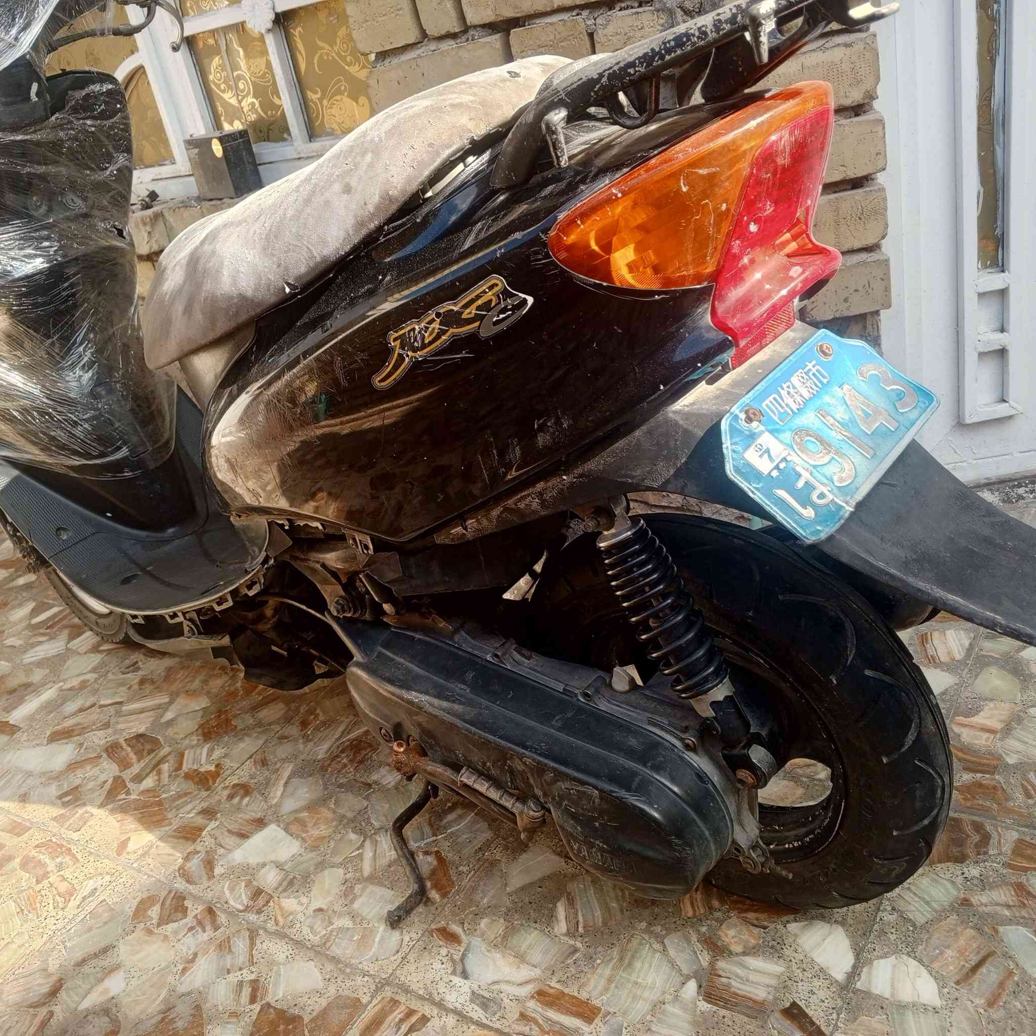 عصفوريه فحل شغاله هندر واحد الدراجه ينرادلها ترتيبات  تايرات جدد السعر 160 وبيها مجال المكان البلديات شارع الكهرباء واتساب ***********
