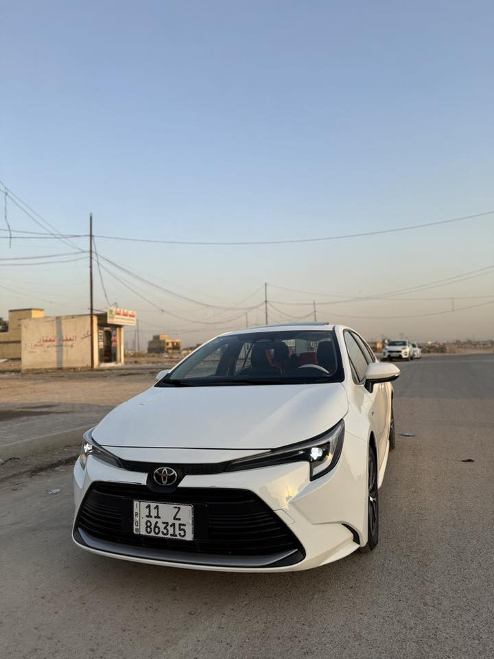 كورلا 2025 هايبرد الشكل الامريكي
مواصفات فول عده الكشن الكهربائي 
1-اوتو هولد
2-سلايد روف
2-سايد بريك كهرباء
3-تبريد قطعتين
4-كشن جلد 
5-داخل احمر 
6-تحديد مسار كامل
7-حساسات اماميه خلفيه
8-كار بلاي واتو هولد
9-اشاير بالمري
وبعد بيها مواصفات هواي

السياره بيها بارد قليل كلش بالجاملغ الخلفي فقط بدون صبغ بدون شخط بدون كلشي 
المكان بغداد السيديه
السعر 147
***********
