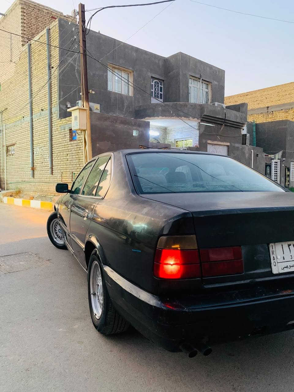 بي ام 525 موديل 92 مسكر عدل كير اوتو بجم عريض داخل جلد بيجي كشن كهربائي  جاهزه مكينه كير حداديه تخم تاير باتري كهربائيات كله شغاله كفاله من الضربه عوزه بس صبغ  مكان الناصريه مركز *********** السعر 32 بيه مجال
