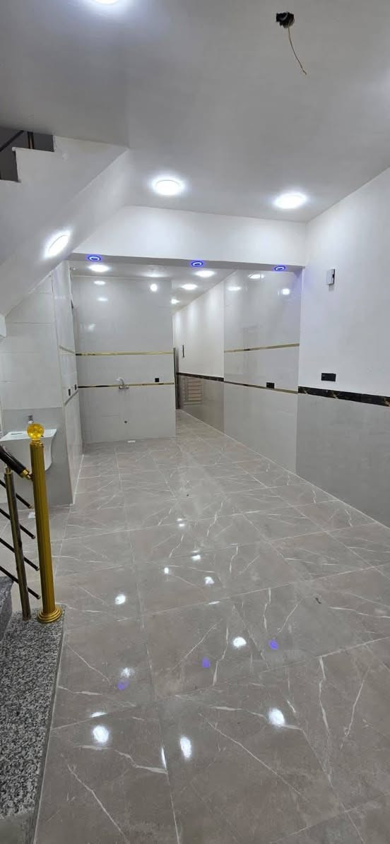 دار للبيع بنهاوند مساحة ١٠٠متر مسلح صب طولاني طابق واحد بناء حديث ٢٠٢٦ خلف شارع ٢٠ جاهز للسكن للاستفسار والاتصال على رقم ***********📞📞
