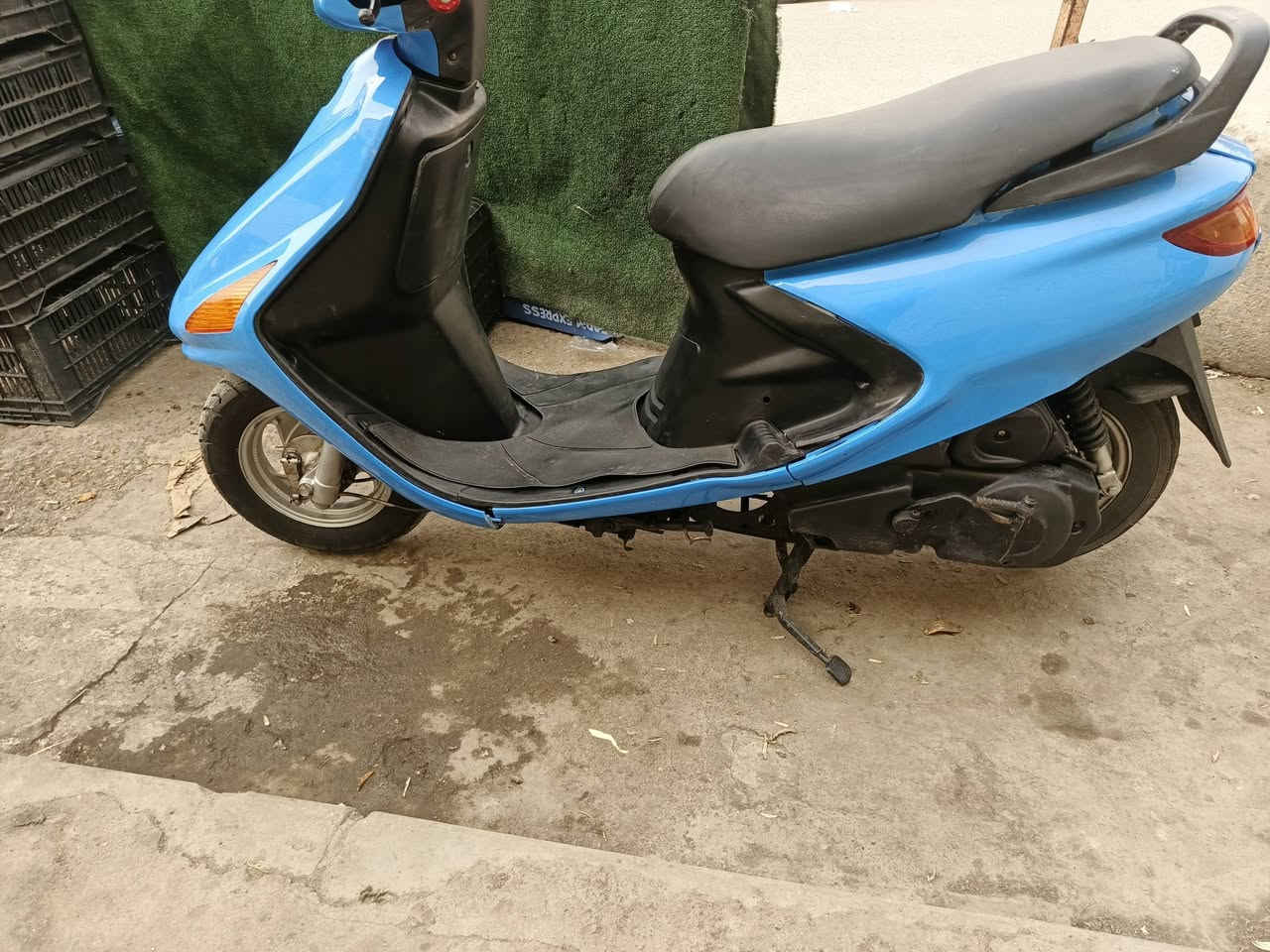 دراجه فراشه للبيع ***********
