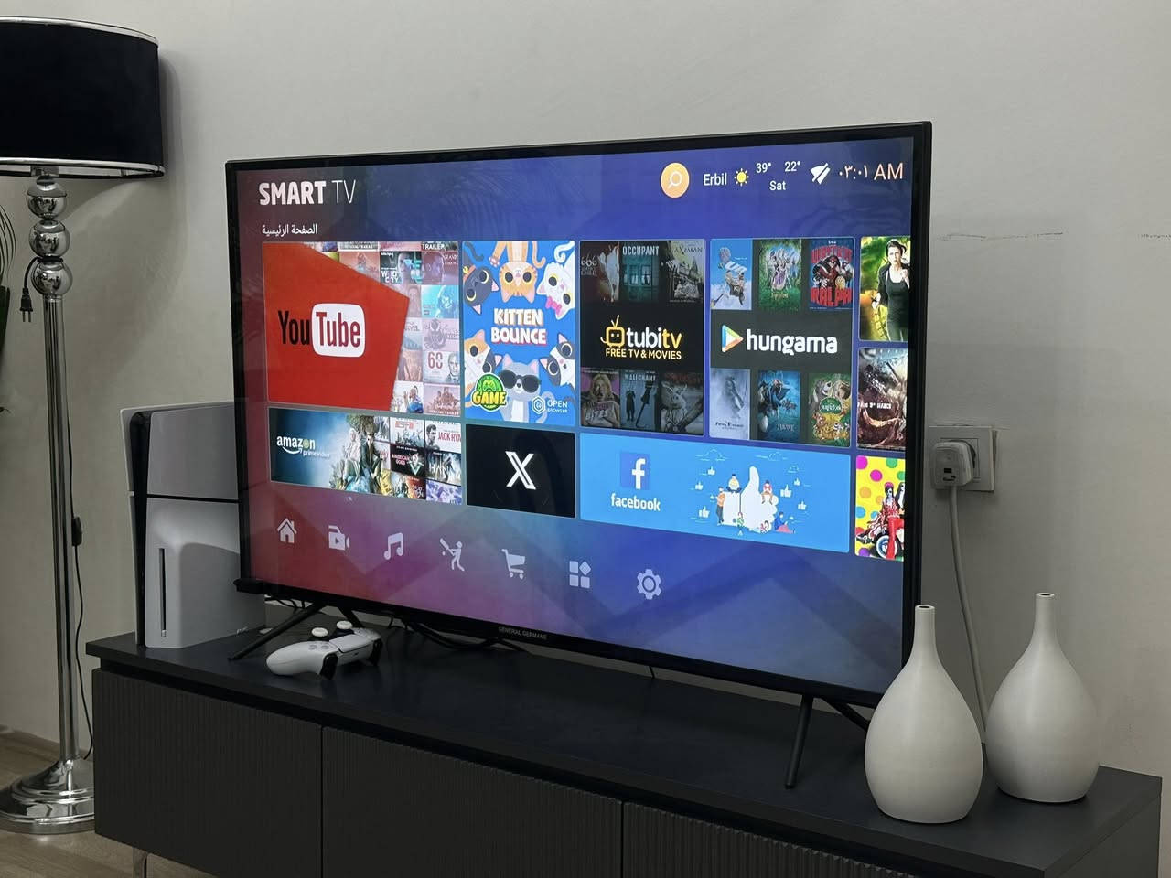 السلام عليكم شاشة مستعملة نظافة الجديدة
قياس 50 
 بدون اي ضرر ولا عطل
السعر 300 الف

مكاني اربيل شارع 100 مجمع MRF قرب امباير

التواصل اتصال وواتساب : ***********
