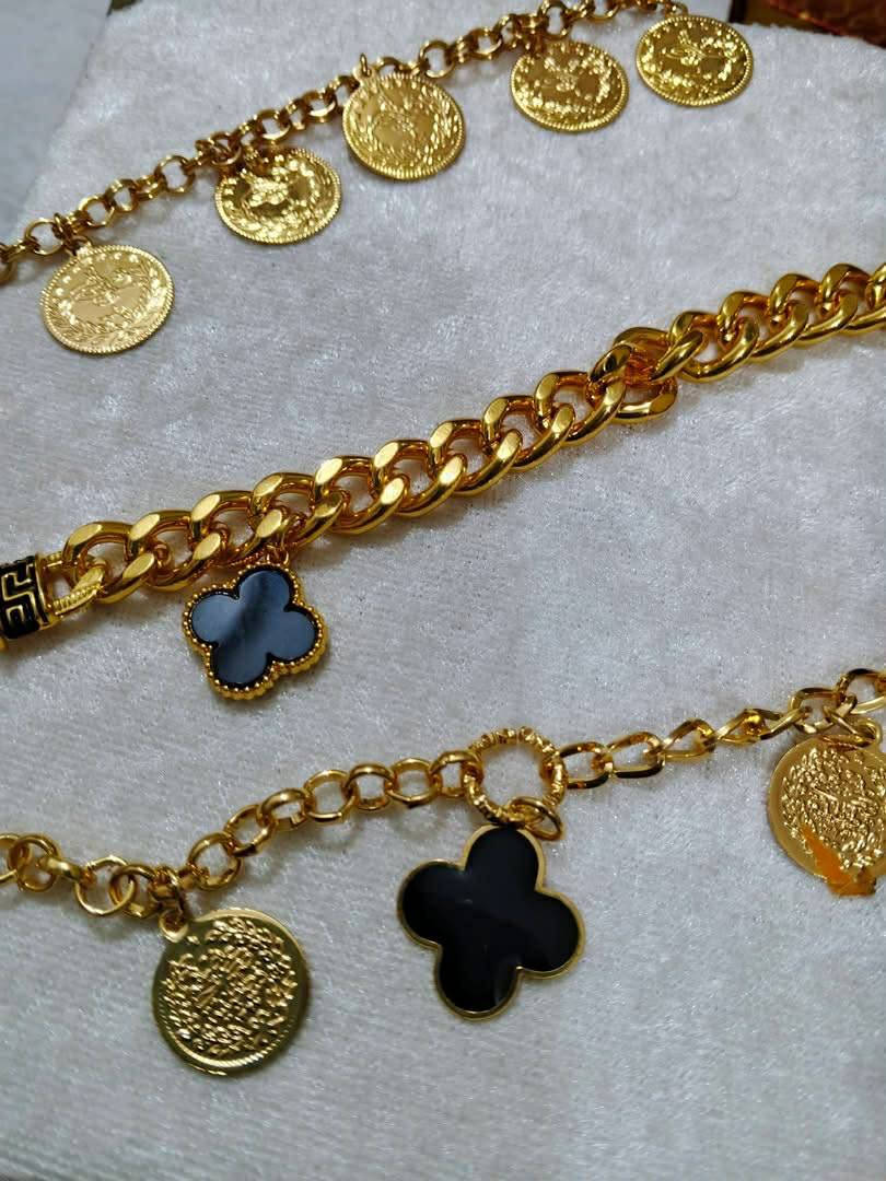 🌹تميزي مع اكسسوارات كولدي عالي 
للذهب البرازيلي✨
طلاء ثابت  %💯 ضمان حقيقي سنتين 💫‎                                                      
يوجد توصيل لجميع المحافظات  🚘 
فقط تابعو صفحتنا ليصلكم كل جديد ♥️😍
#ذهب برازيلي #اكسسوارات.


**إذا كنت صاحب هذا الإعلان وتريد حذفه لأي سبب، رجاءا أرسل رسالة إلى الدعم الفني**