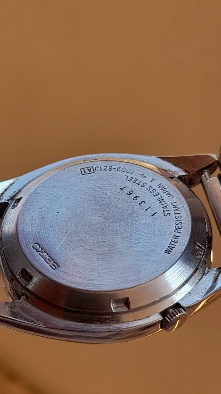 Costa silver 💥 
 سايكو فايف يابانية اصليه كلاسيك أوتوماتيك تعمل بكل دقه لهواه الفينتاج الحاله كما هو موضح بالصور.😍😍
📌العنوان: طنطا شارع المديرية.
                 طنطا شارع الجلاء
جنوب سيناء. شرم الشيخ .السوق القديم مول تيران محل ٨٠
للتواصل والإستفسار على رسائل الصفحة أو واتس 01000188248

متاح شحن جميع المحافظات.
الدفع فوري .فودافون كاش أو عند الاستلام 

#كوستا_للفضيات #فضه #انسيال #احجار_كريمة #دلاية #Costa_sliver #silver_jewelry  #silver #ring #bracelets  #stones #gemstone #sale #watches #swisswatches #silverstone  #gift #Pandora 
#Fashion #fashionlover  #pandent  #sterlingsilver #pearls #jewelryfactory #manufacturer #silvermaker #daily #jewellerydesign


**إذا كنت صاحب هذا الإعلان وتريد حذفه لأي سبب، رجاءا أرسل رسالة إلى الدعم الفني**
