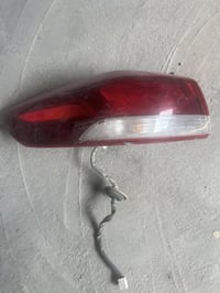 زوج مازدات الانترا خليجي للبيع وبك لايت خليجي صفحه السايق اي استسفار ا...