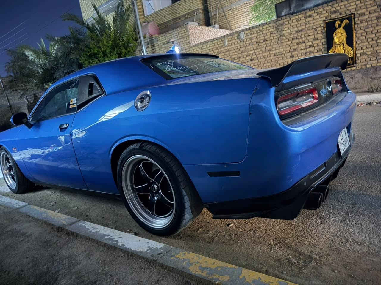 للبيع جالنجر SRT 2015 6400
ماشيه 91 الف ميل مكينه وكير كفاله سياره بعدها بحيله وخير من الله
السعر 150 وبيها مجال
***********
