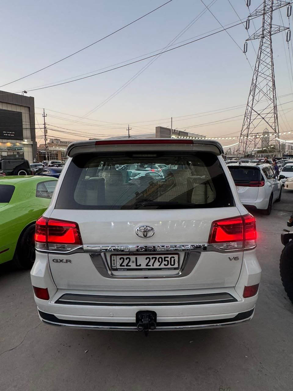 السلام عليكم اخوان
لاند كروز 2008 
محدثة 2021 
للبيع بالاقساط لجميع المحافظات 
بدون كفيل 
العنوان اربيل 
بالاقساط اقساط
مقدمة 130 $ ورقة 
للتواصل واتساب 
*********** أربيل, العراق
