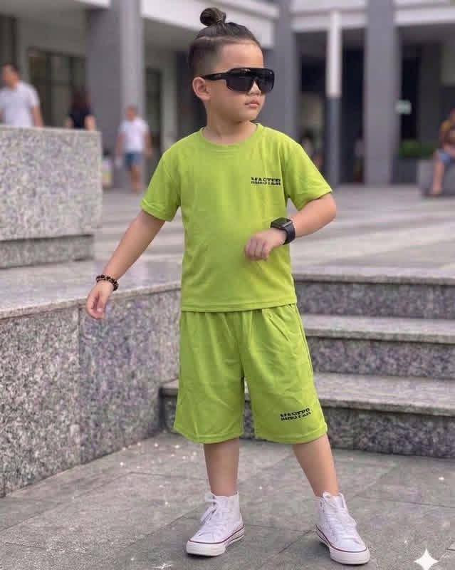 ملابس العيد
من عمر سنة   الى عمر ١٢ سنة@


**إذا كنت صاحب هذا الإعلان وتريد حذفه لأي سبب، رجاءا أرسل رسالة إلى الدعم الفني**