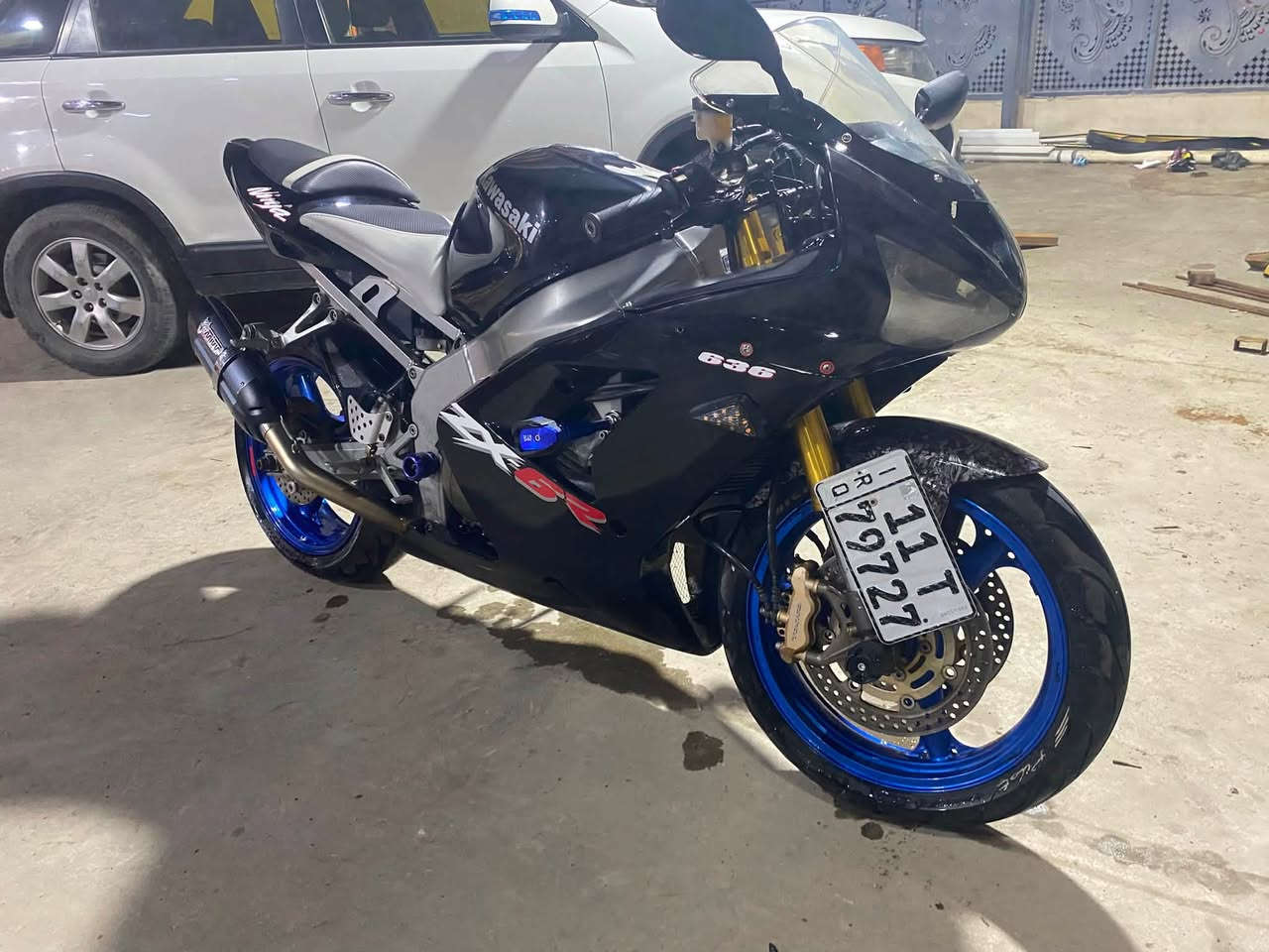 Kawasaki ZX-6R 636 2004 8*
الموقع: ديالى / بعقوبة
الممشى: 39 ألف كم
اللون: أسود
الأوراق: مرقمة رقم بغداد / مشروع وطني
السعر: 40 ورقة, قابل للتفاوض ، والمكينة غير مفتوحة.
الإضافات:
• حماية يمين ويسار
اكزوست رياضي
الدراجة نظيفة وجاهزة للفحص
ما للتواصل: ***********
