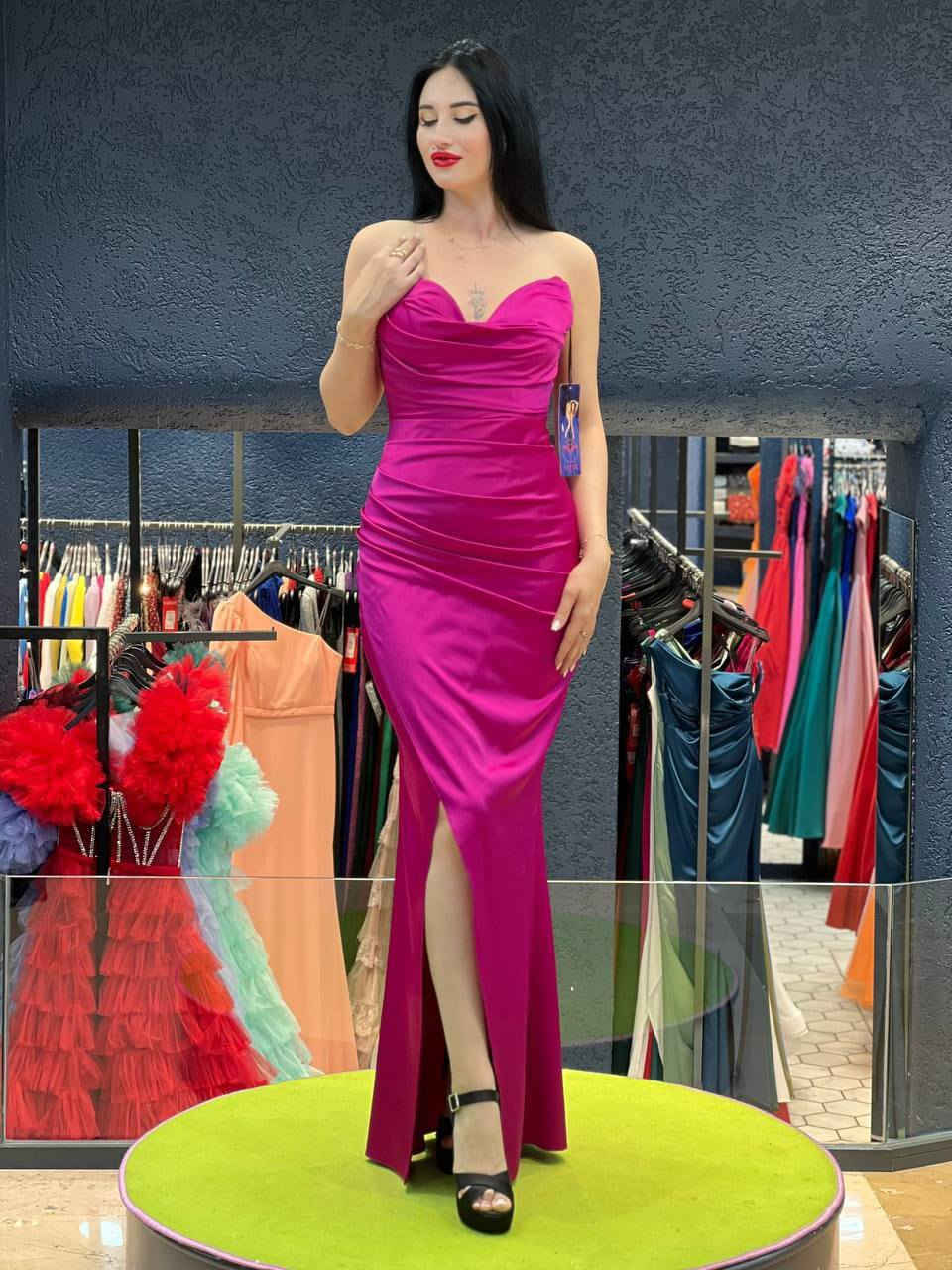 ✨️شروة فساتين سهره 
✨️العدد 150 قطعة سيريات نظامي
✨️ السعر 👇 عتلجرام 👇
 https://t.me/+XS39drRC2kc3MWVk
شروات نسائي على كروب وتس اب👇👇
https://chat.whatsapp.com/Dc1aa6DXSMt5p0D5IXjeJb


**إذا كنت صاحب هذا الإعلان وتريد حذفه لأي سبب، رجاءا أرسل رسالة إلى الدعم الفني**