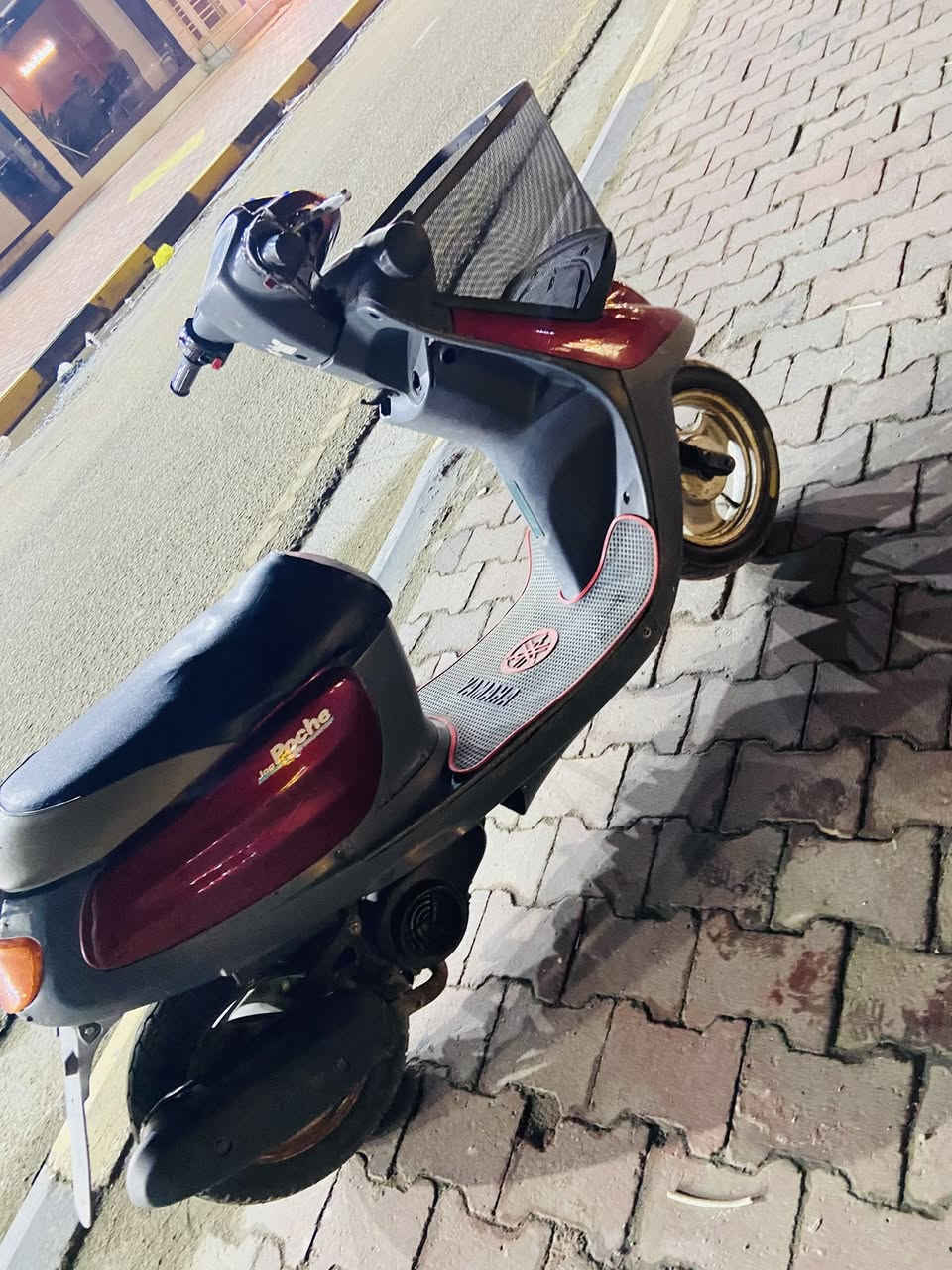 دراجه منغولي 2004شغاله فقط بس باتري تريد السعر 380 وبيه مجال ***********
