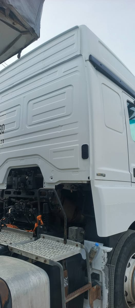 سلام عليكم الكسور للبيع الفين 2007 مكفوله كفاله عامه كير عادي حجم المكينة 40 مكفوله كفاله عمه مربوطه عريانه حداديه  سنويه نافذه المده 5 اشهر  سعر السياره بل خاص رقم الاستفسار *********** /***********
