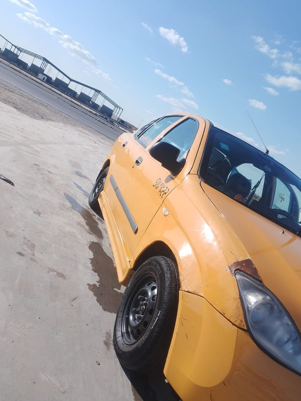 السلام عليكم 

لبيع طيبه 2015 كفاله محرك وكير 

مكانً بغداد 

 السعر ٣٦ بيه مجال 

تفاصيل الاتصال ***********
