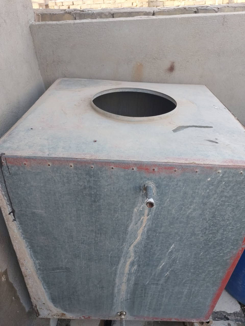 تانكي للبيع السعر ٤٠ المكان بغداد الحبيبية


**إذا كنت صاحب هذا الإعلان وتريد حذفه لأي سبب، رجاءا أرسل رسالة إلى الدعم الفني**