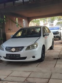 بيوايدي  موديل 2014 فول مواصفات كلشي بيها شغال مزاد وزارة الداخلية  كت...