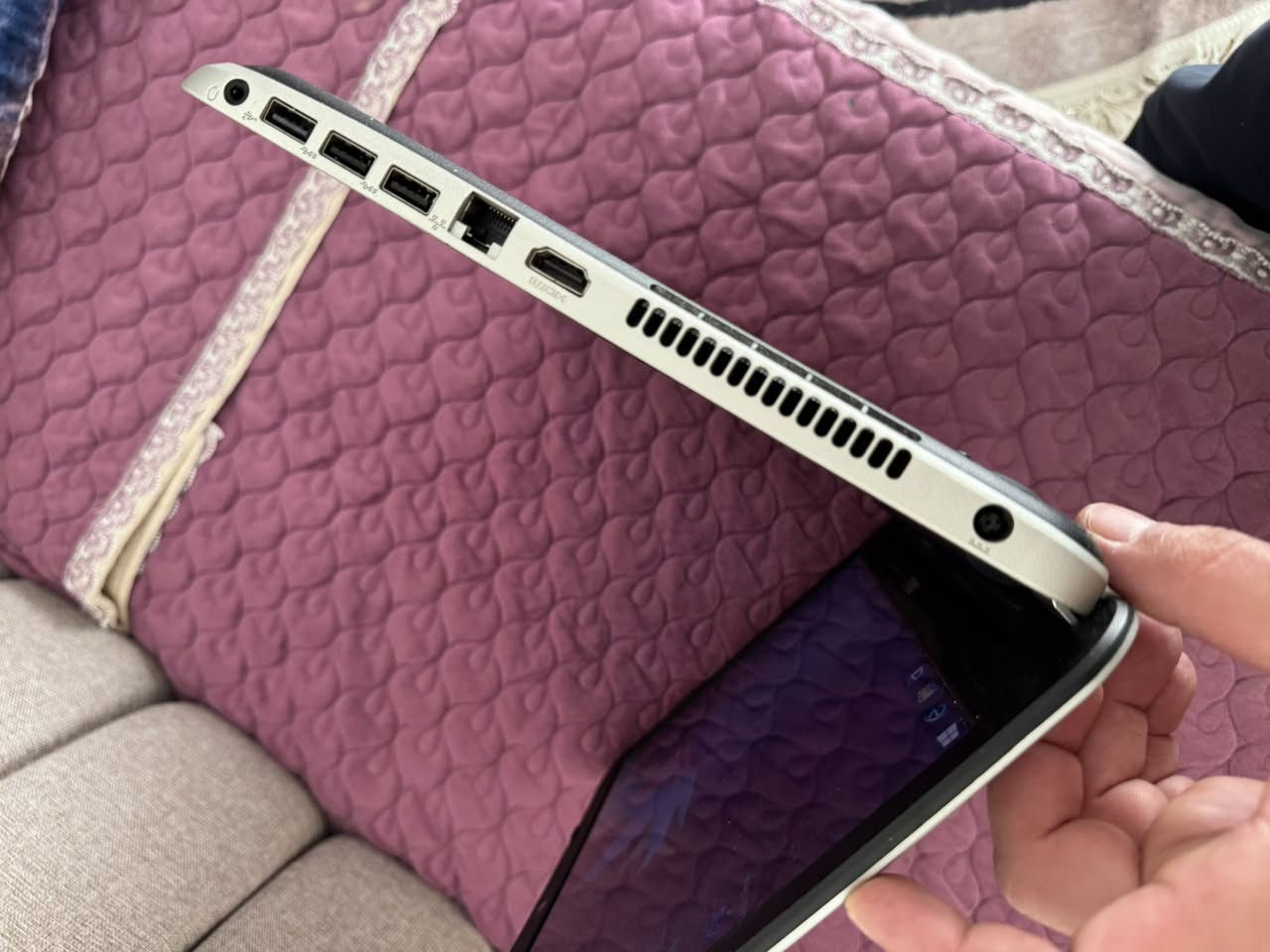 حاسبه للبيع نوع ديل استعمال شخصي نضيفه جدا نضافه 95‎%‎ كامل ملحقات سعرها 225 وبيها مجال بسيط جدا
مكاني بغداد الشعب سوق شلال
الاستفسار اكثر الاتصال ع الرقم ***********
