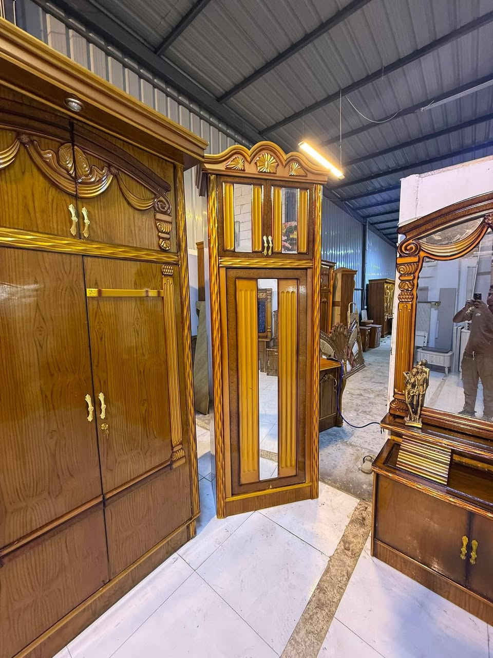 غرفه صاج 
غرفه مستعمله نضافه ٩٠ 
داخل وخارج صاج 
اربعه ملم داخل وخارج خمسه ملم 
نضام تركي 
سعر غرفه مليون ٩٥٠ قفل 
شد ونقل مجاني بداخل بغداد


**إذا كنت صاحب هذا الإعلان وتريد حذفه لأي سبب، رجاءا أرسل رسالة إلى الدعم الفني**