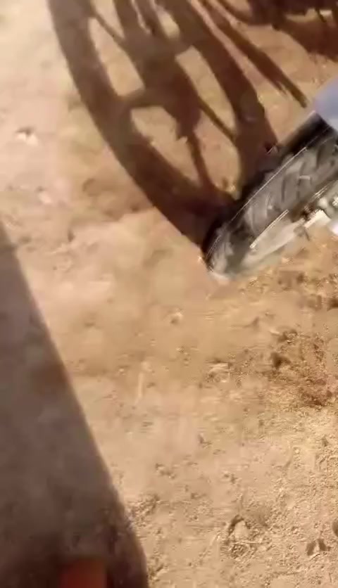 سلام عليكم ستوته للبيع لتفاصيل بل فيديو لتواصل ‏‪0783 337 0469‬‏
